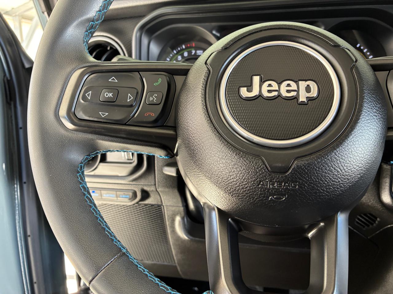 Jeep Wrangler 4xe  2024