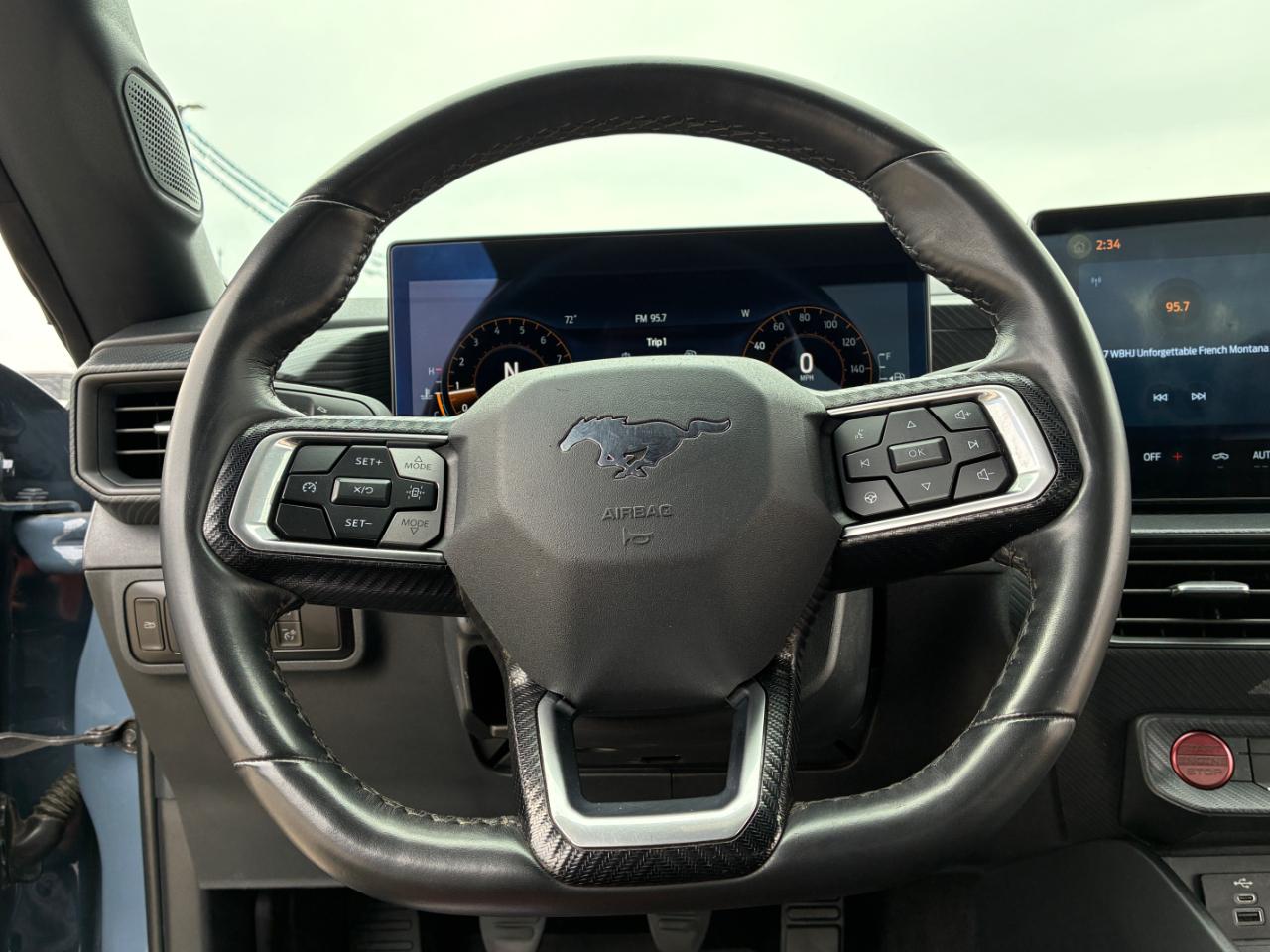 Ford Mustang  2024