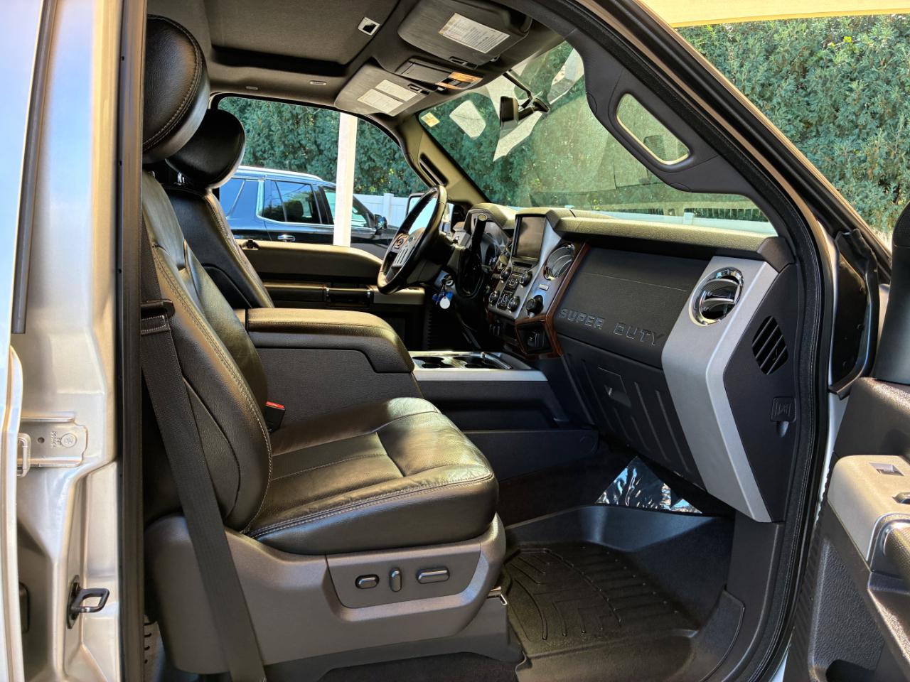 Ford F-250 SD Lariat 2015