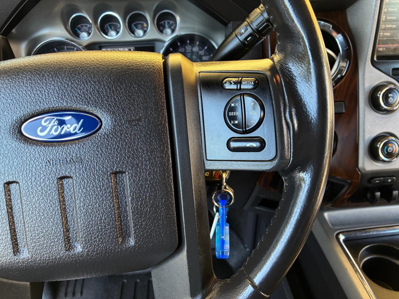Ford F-250 SD Lariat 2015