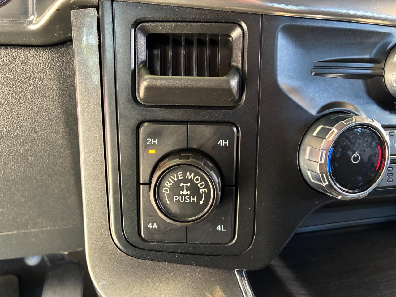 Ford F-150 Lariat 2023