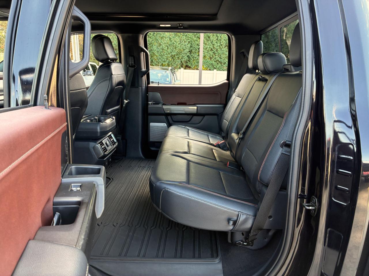 Ford F-150 Lariat 2023