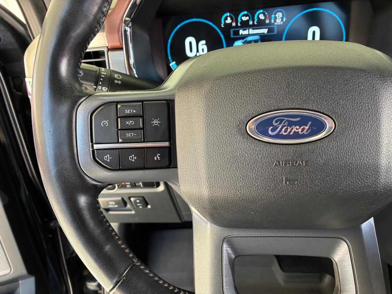 Ford F-150 Lariat 2023