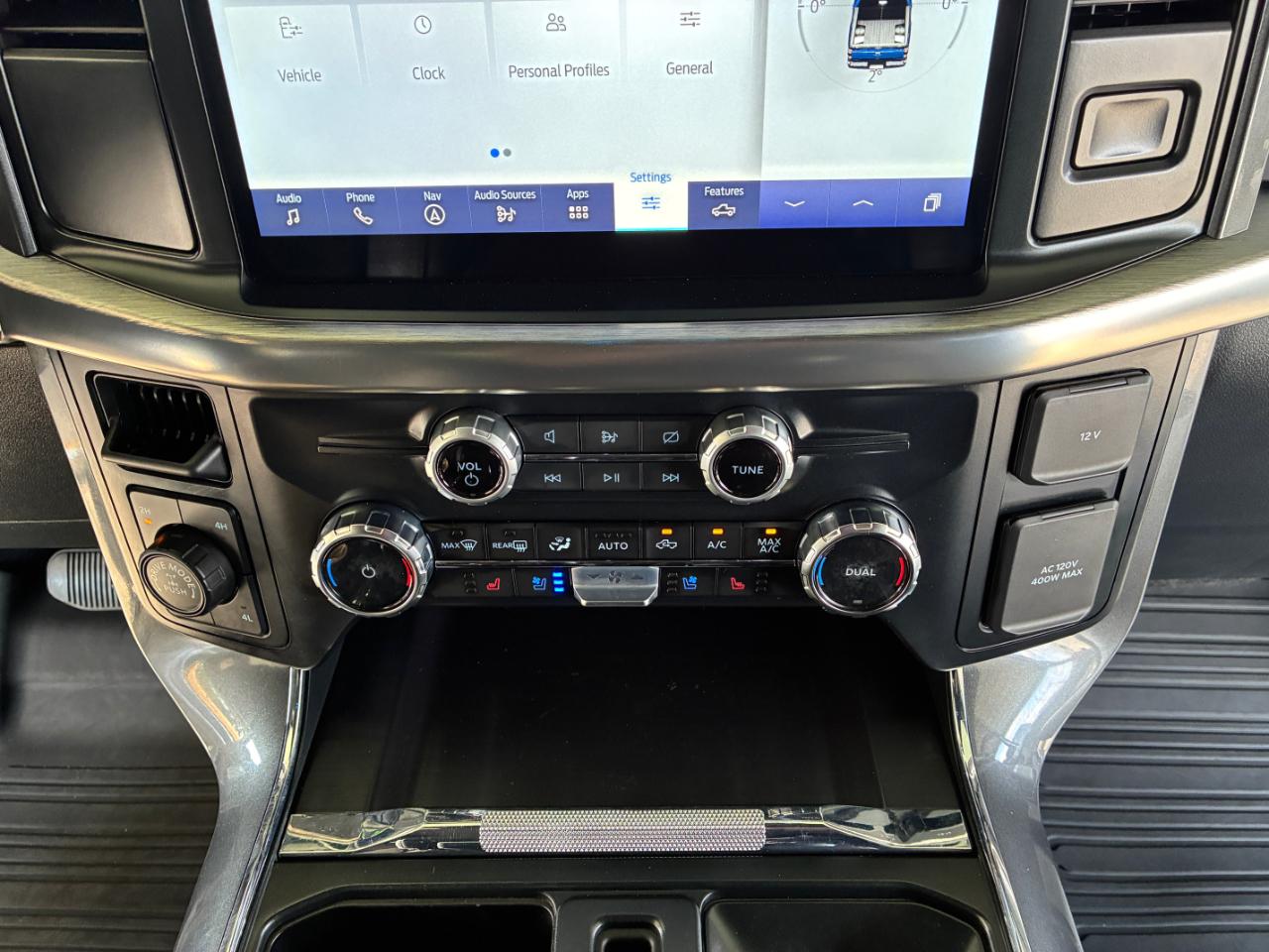 Ford F-150 Lariat 2023