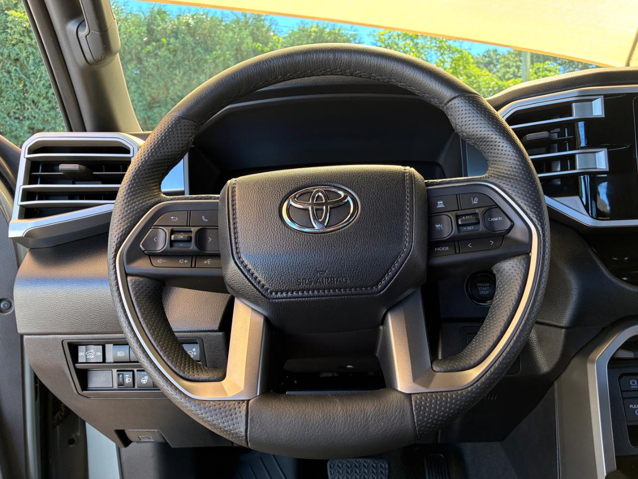 Toyota Tundra  2025
