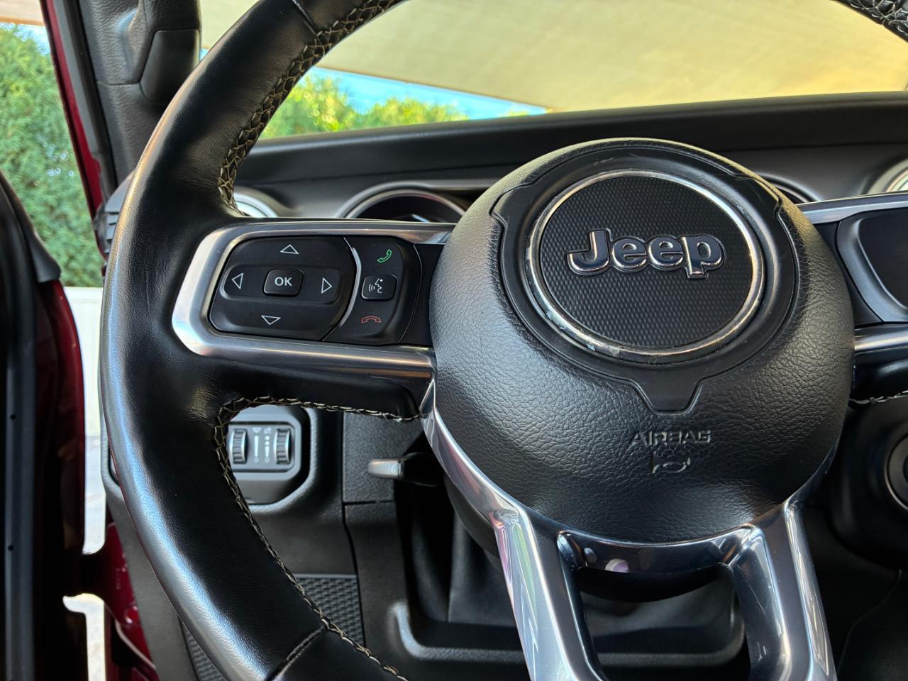 Jeep Gladiator  2021