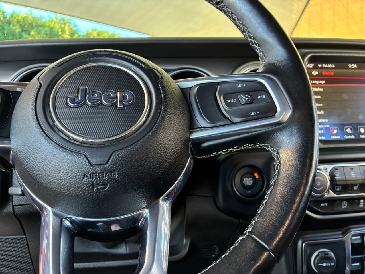 Jeep Gladiator  2021
