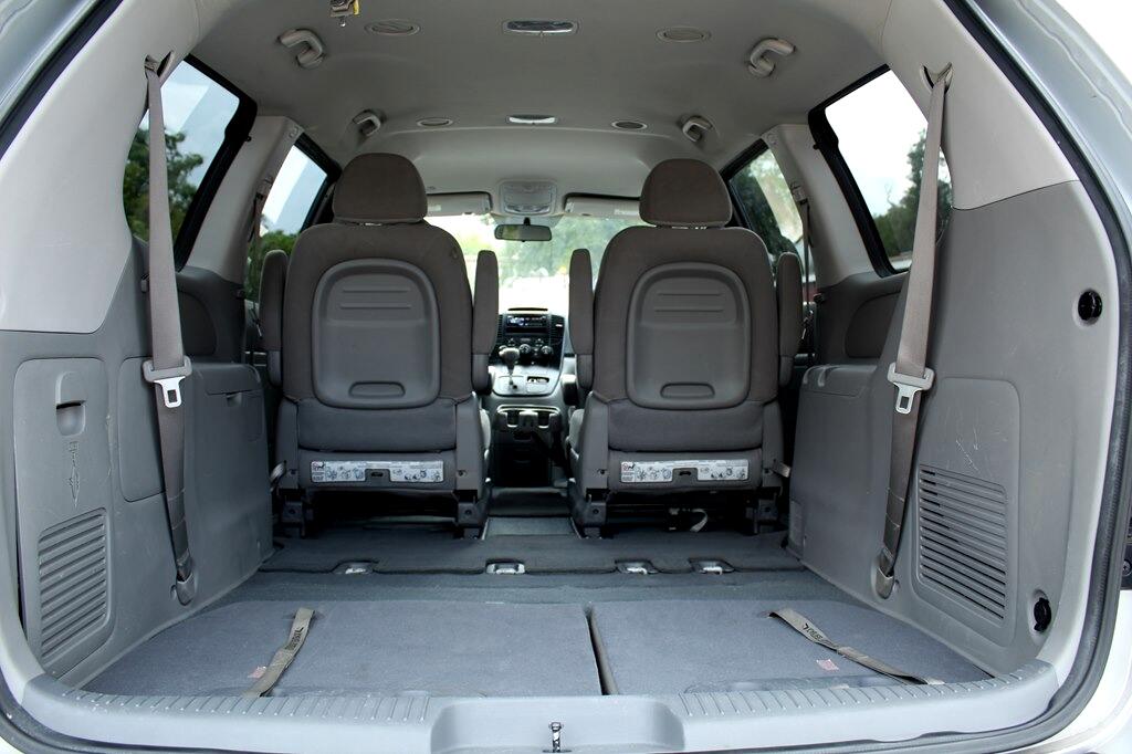 2012 Kia Sedona LX photo 22