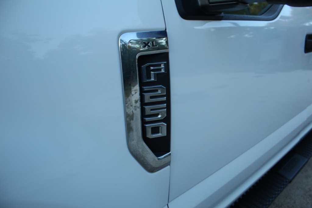 2022 Ford F-250 photo 9