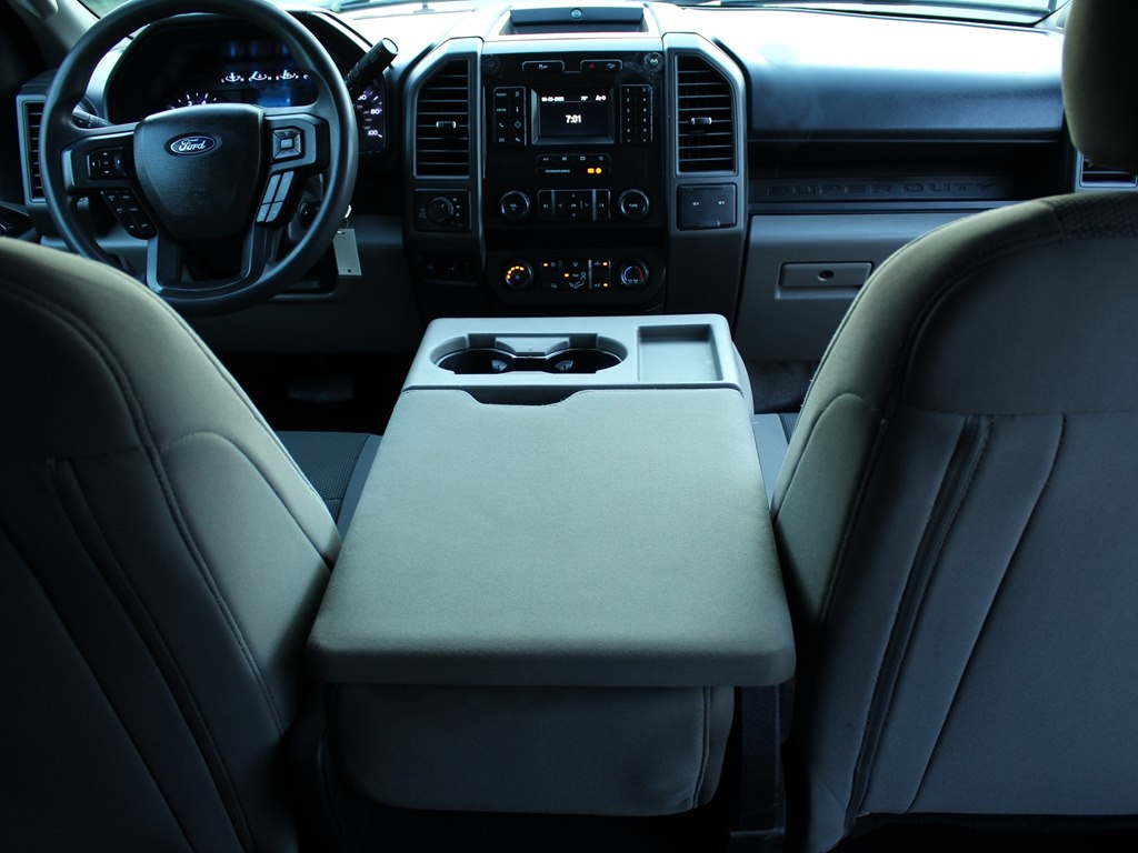 2022 Ford F-250 photo 13