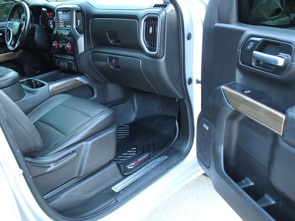 2020 Chevrolet Silverado 1500 LT Trail Boss photo 19