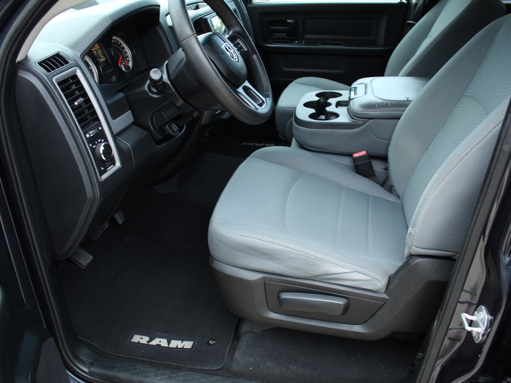2017 Ram 1500 Tradesman photo 18