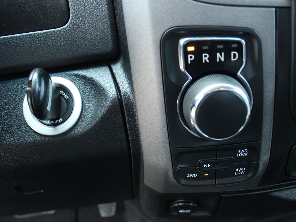 2017 Ram 1500 Tradesman photo 25