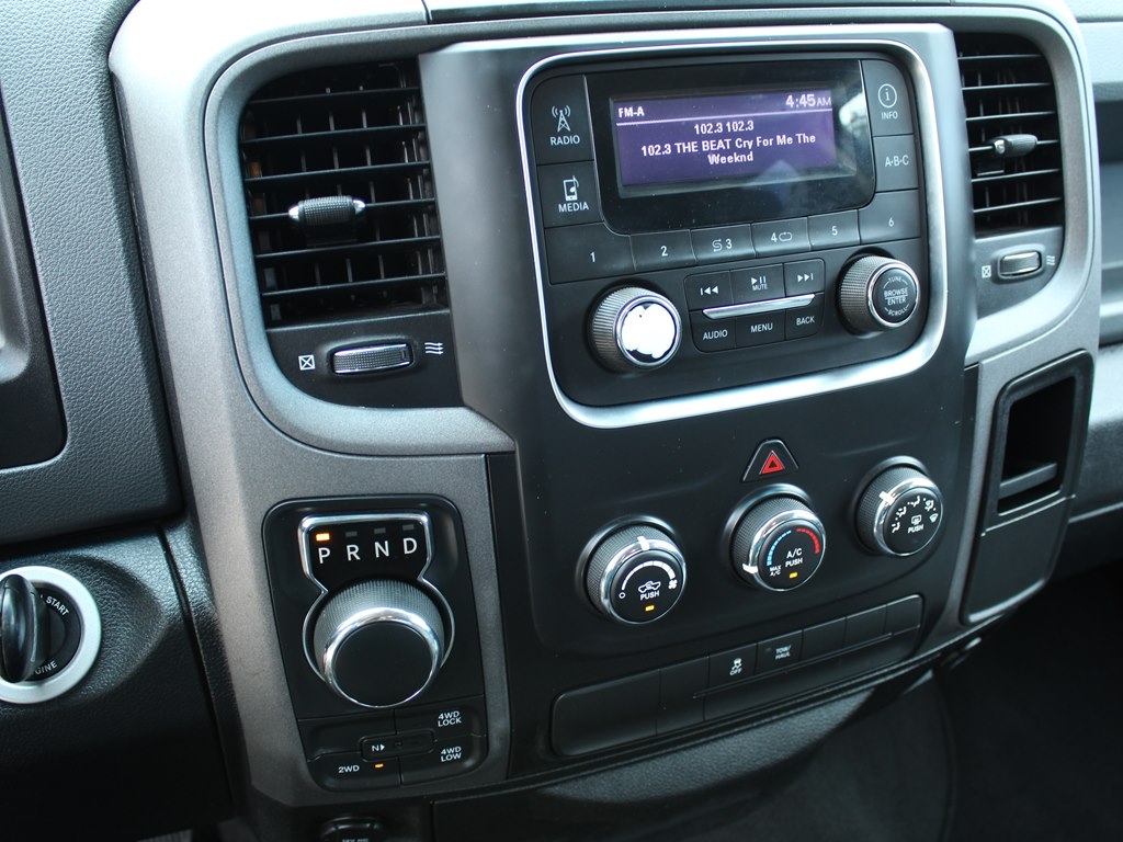 2017 Ram 1500 Tradesman photo 28