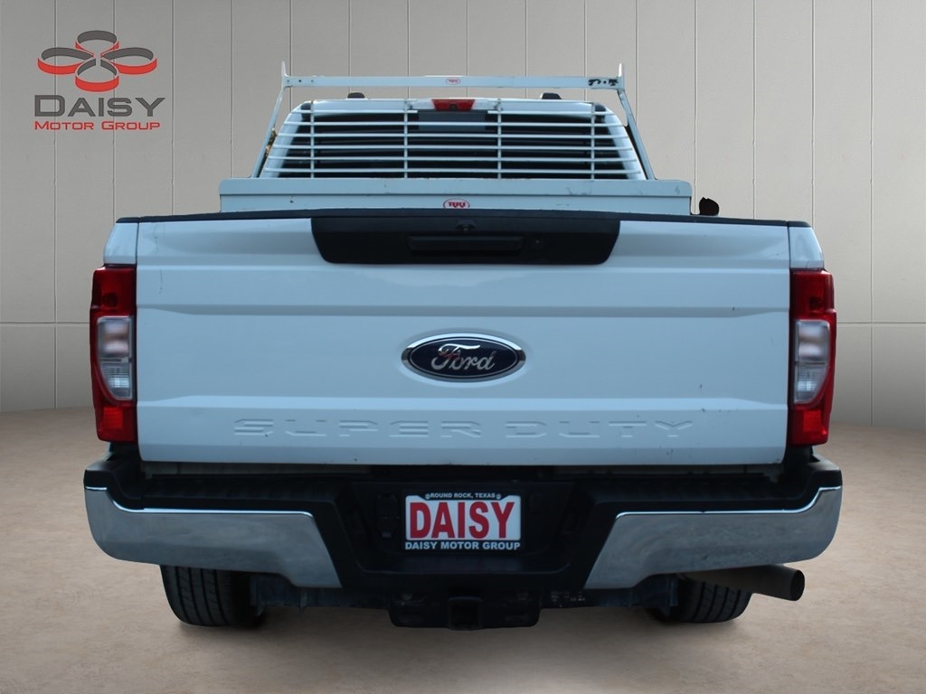 2022 Ford F-250 photo 6