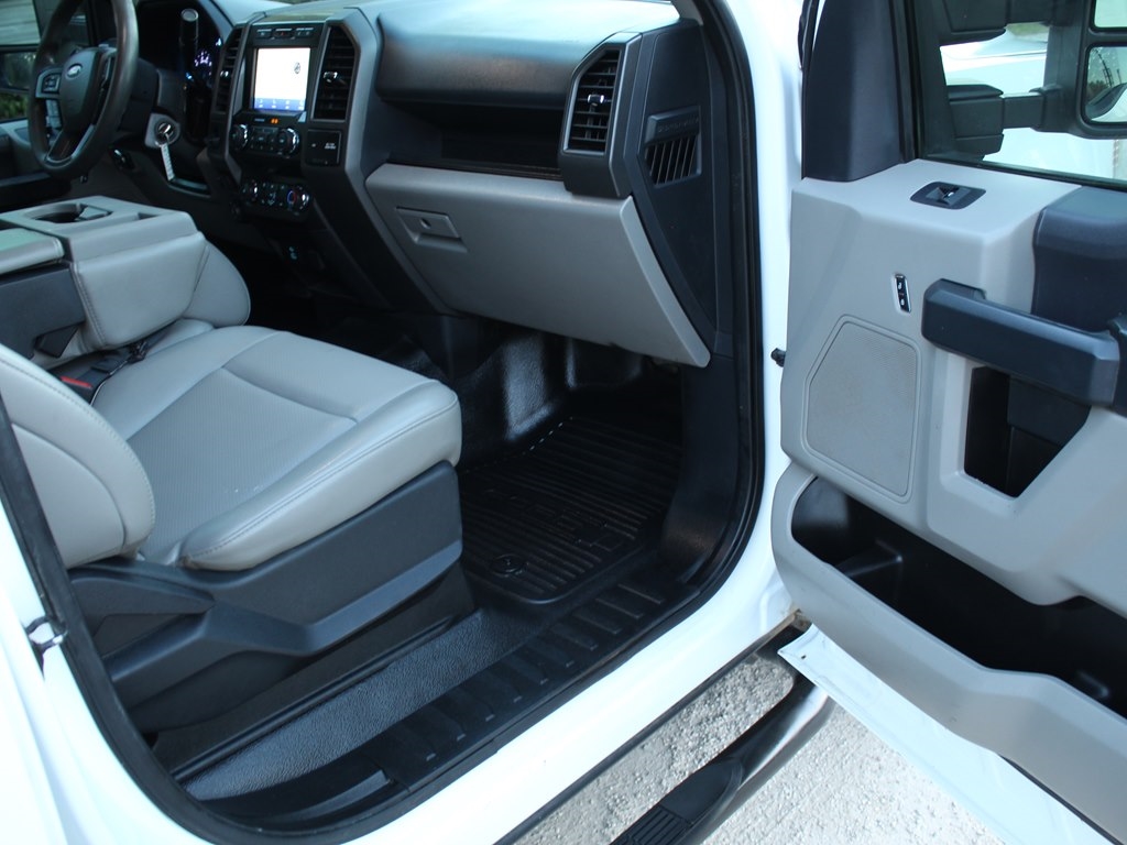2022 Ford F-250 photo 19