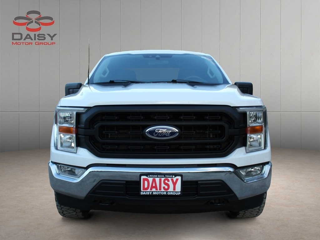 2022 Ford F-150 XL photo 2