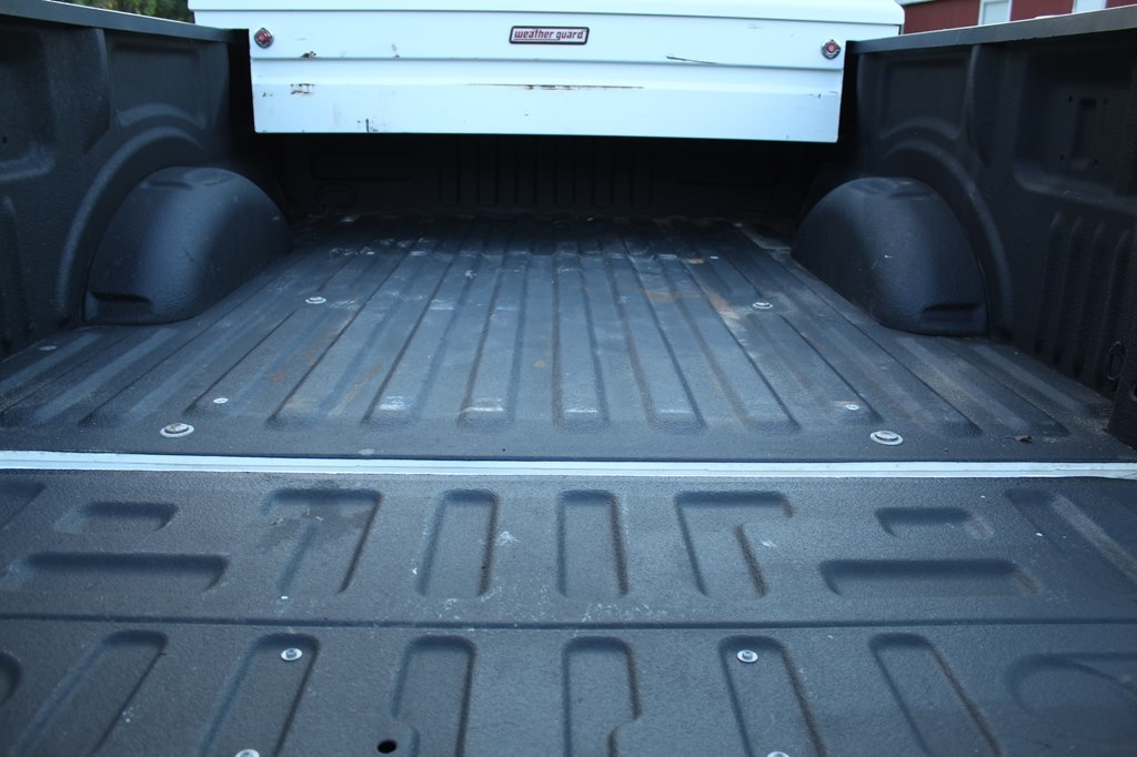 2022 Ford F-150 XL photo 10