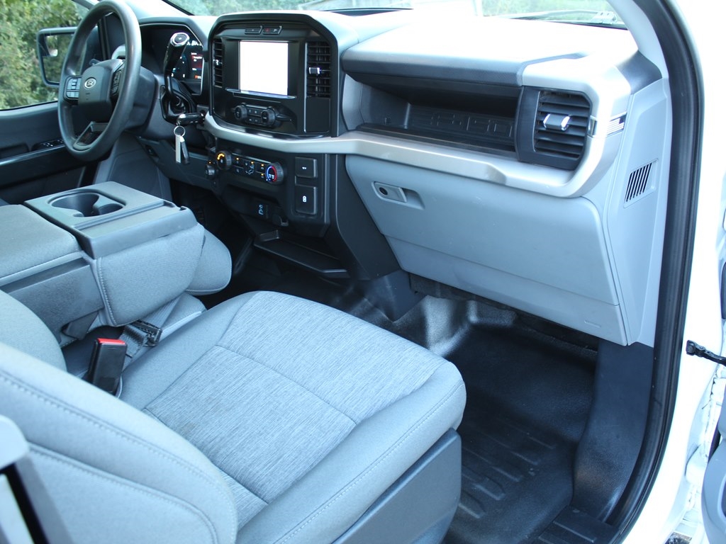 2022 Ford F-150 XL photo 12
