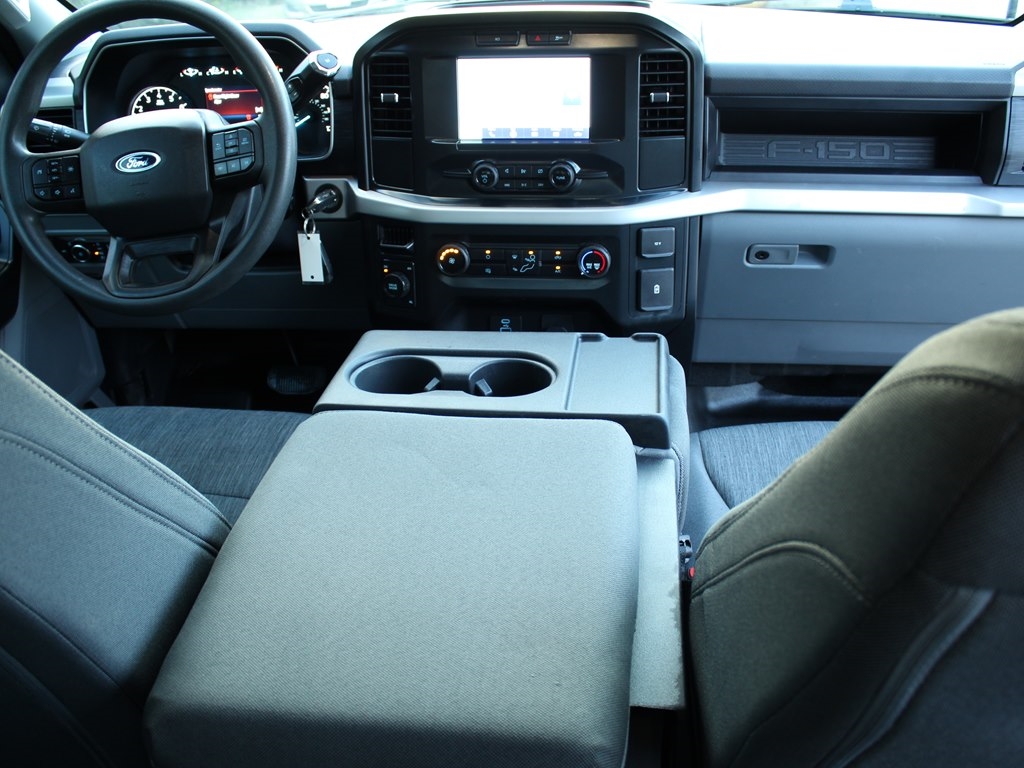 2022 Ford F-150 XL photo 13