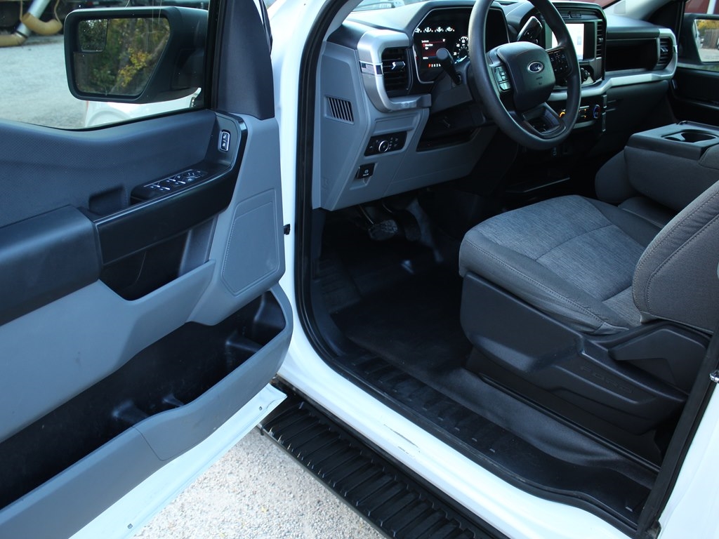 2022 Ford F-150 XL photo 15