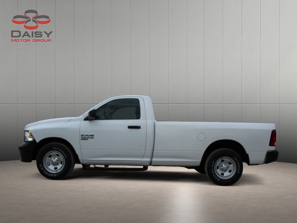 RAM 1500 Classic Tradesman 4x2 Reg Cab 8' Box 2019