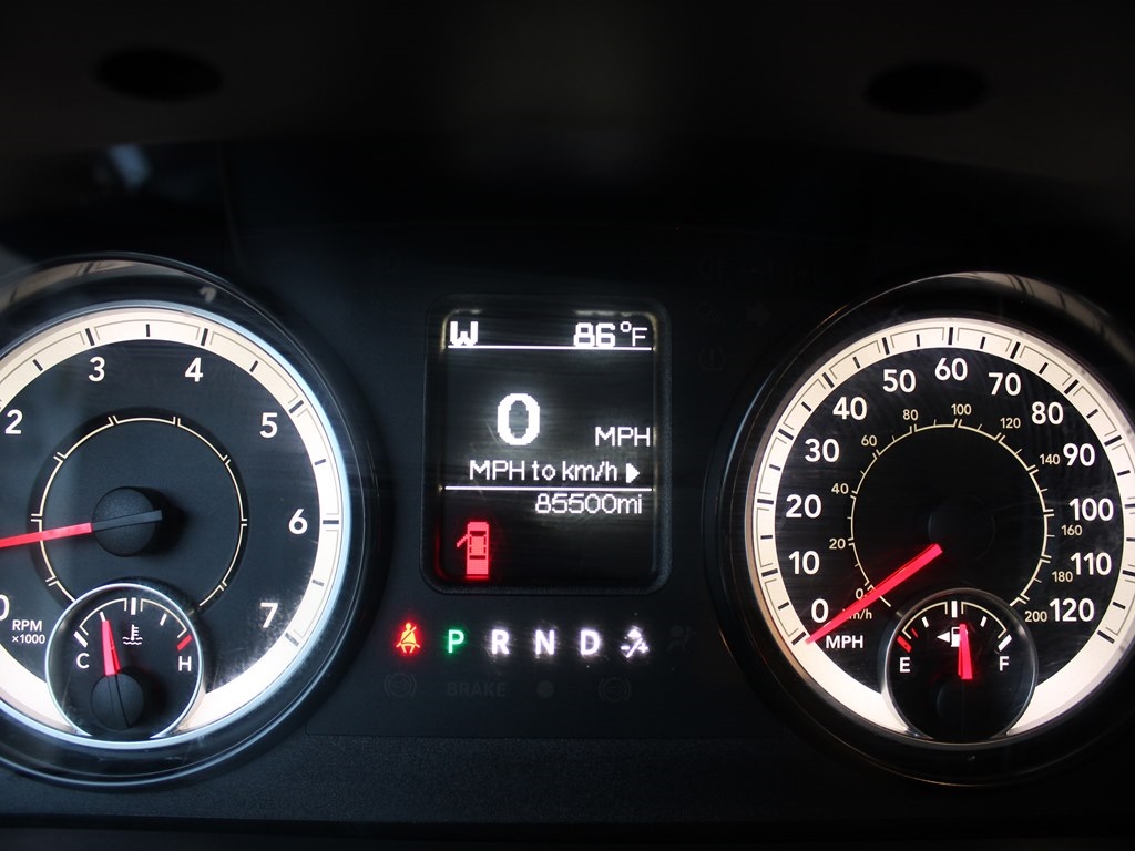 RAM 2500 Tradesman 4x4 Crew Cab 6'4" Box 2018