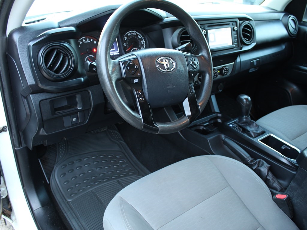 Toyota Tacoma  2019