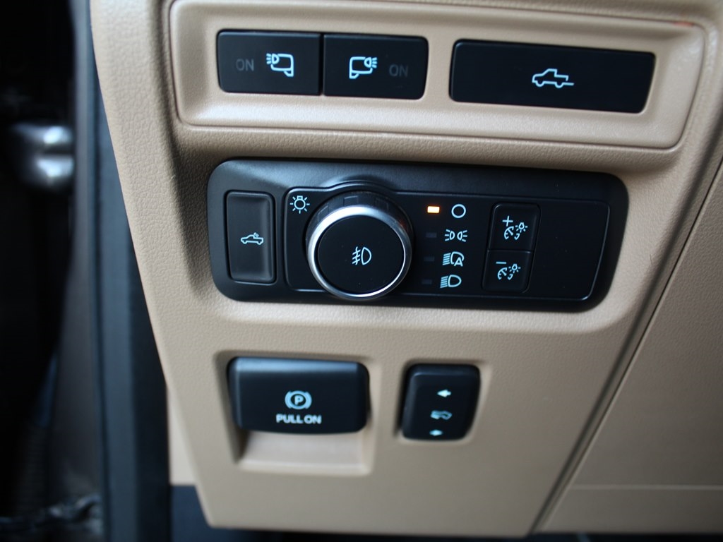 Ford F-150 Lariat SuperCrew 4WD 2021