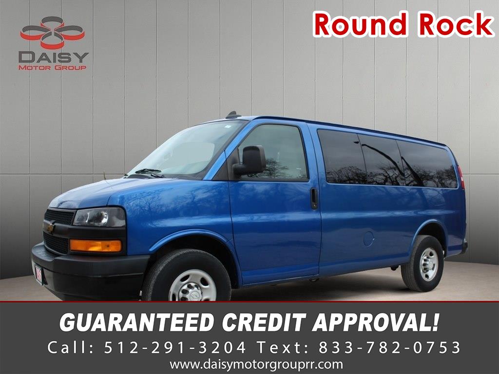 2019 Chevrolet Express Passenger RWD 3500 135" LS