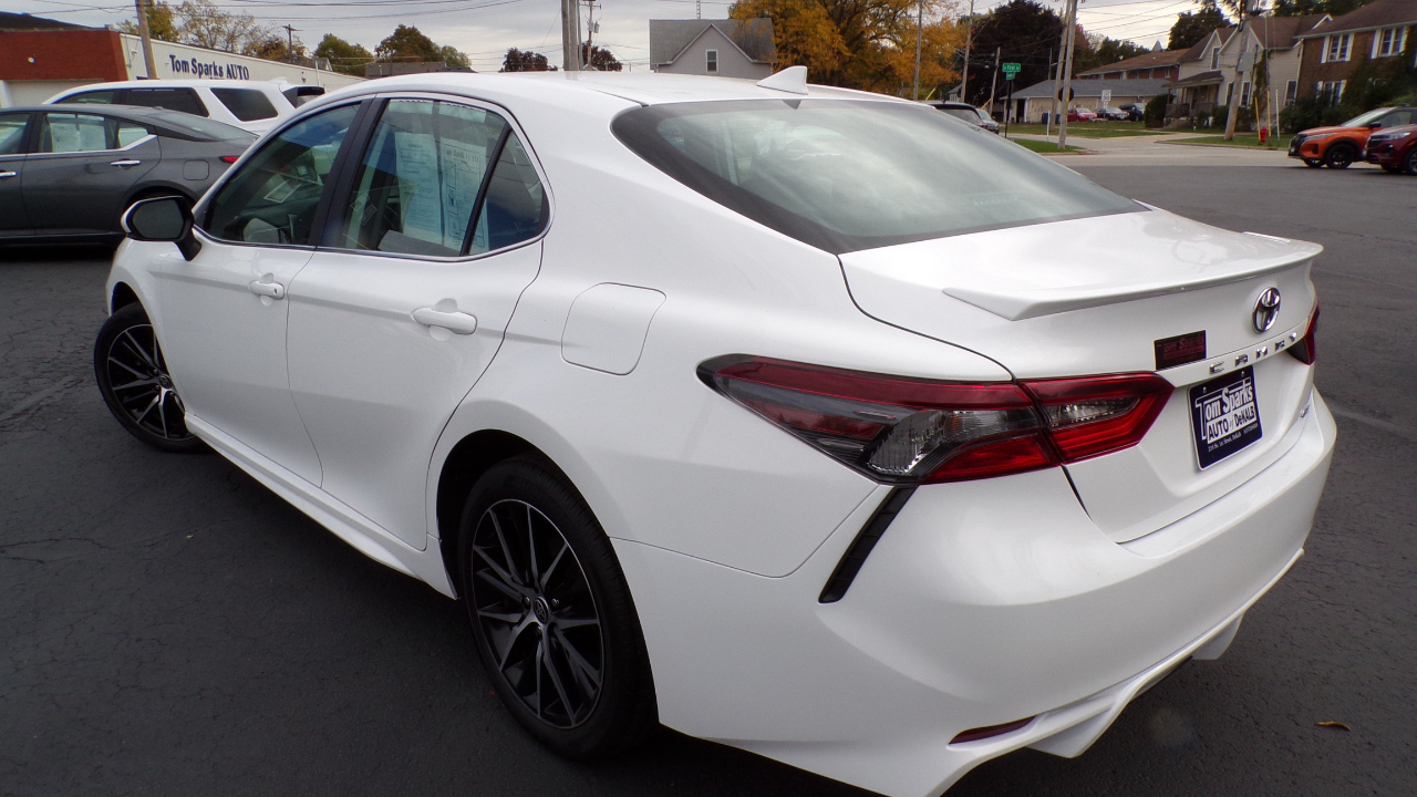 Toyota Camry SE Auto (Natl) 2024 Toyota Camry SE Auto (Natl) 2024