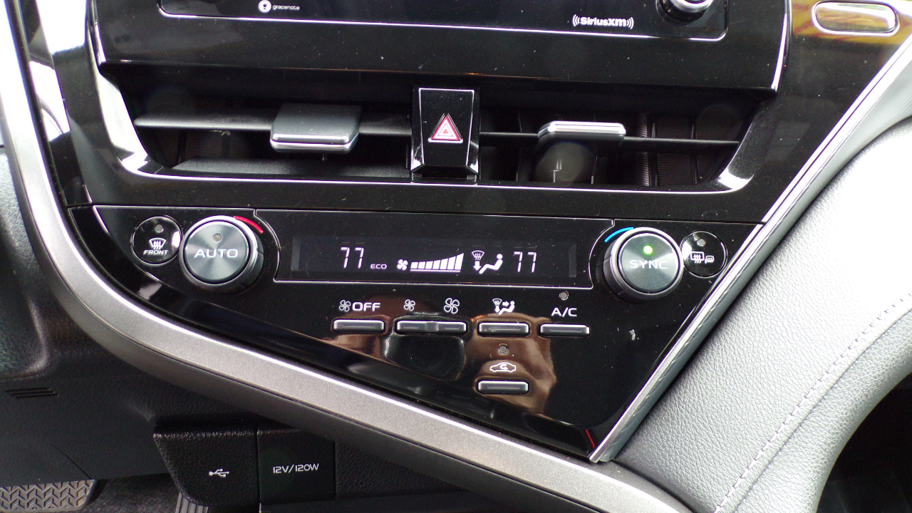 Toyota Camry SE Auto (Natl) 2024 Toyota Camry SE Auto (Natl) 2024