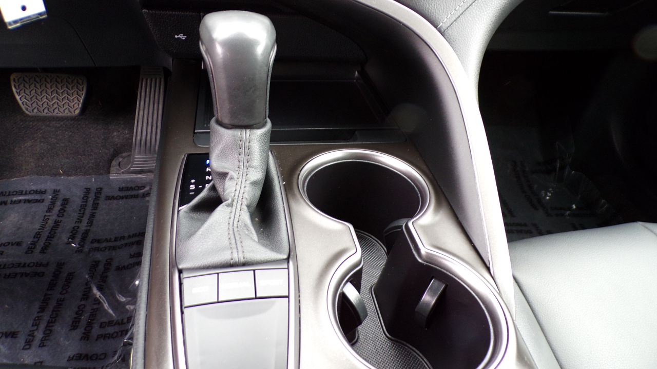 Toyota Camry SE Auto (Natl) 2024 Toyota Camry SE Auto (Natl) 2024