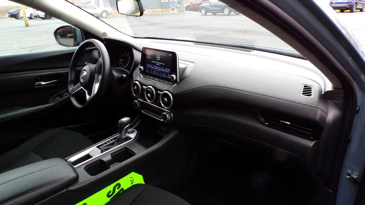 Nissan Sentra SV 2024 Nissan Sentra SV 2024