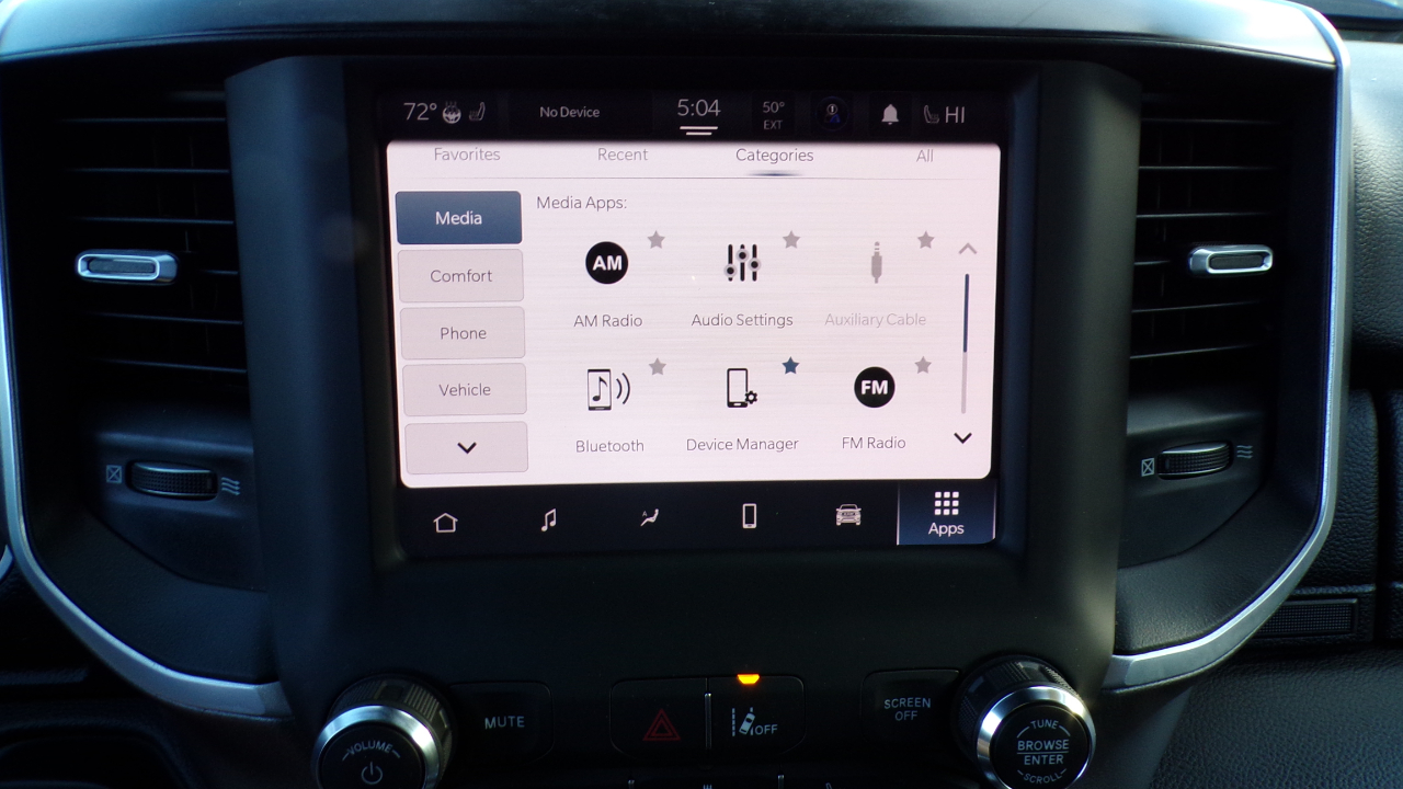 RAM 1500 Big Horn 4x4 Crew Cab 5'7" Box 2023 RAM 1500 Big Horn 4x4 Crew Cab 5'7" Box 2023