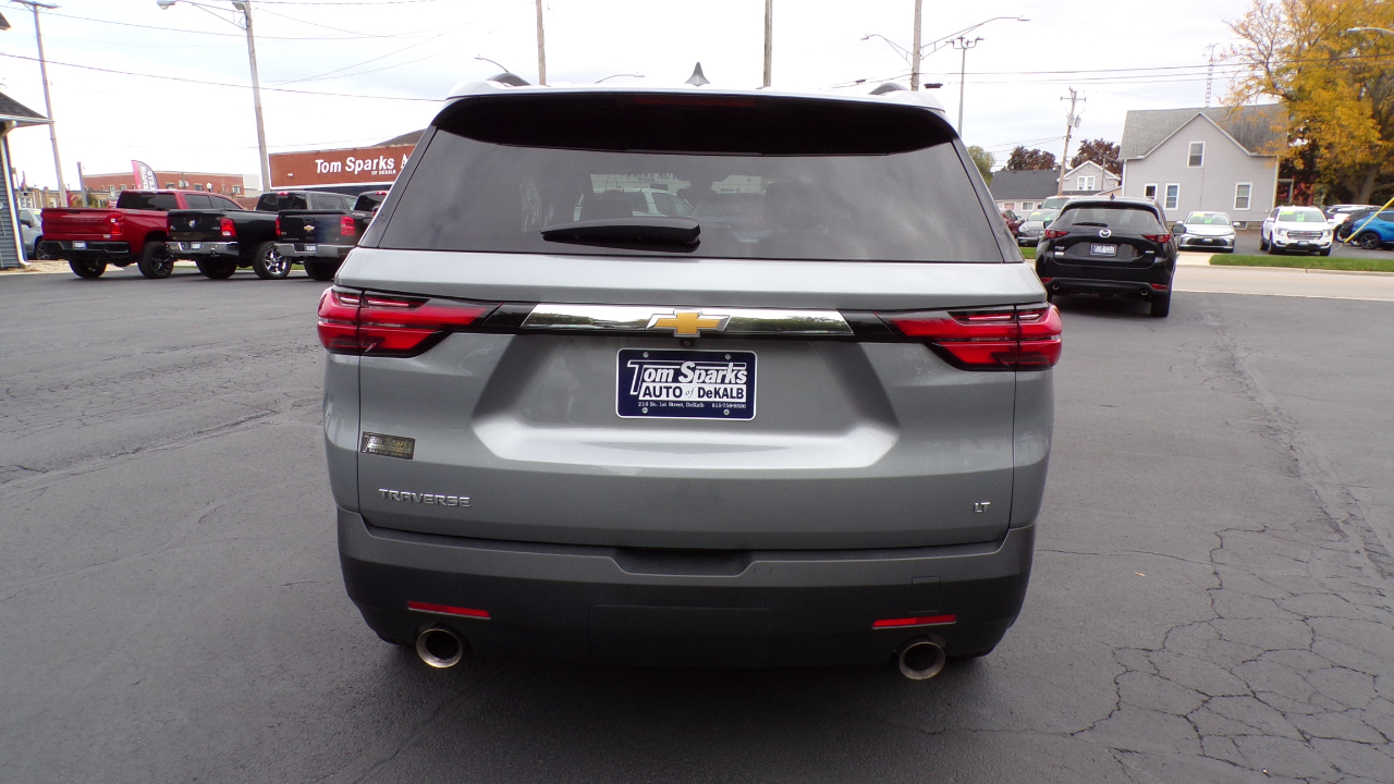 Chevrolet Traverse LT Leather FWD 2023 Chevrolet Traverse LT Leather FWD 2023