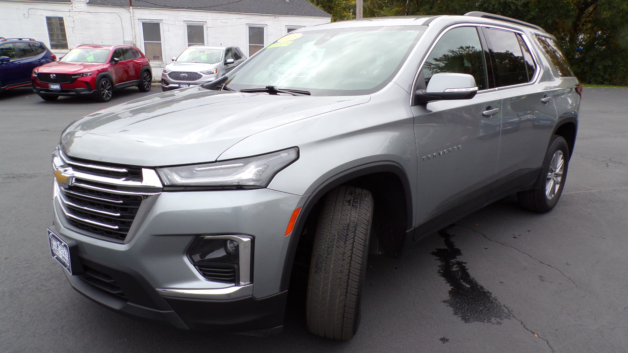 Chevrolet Traverse LT Leather FWD 2023 Chevrolet Traverse LT Leather FWD 2023