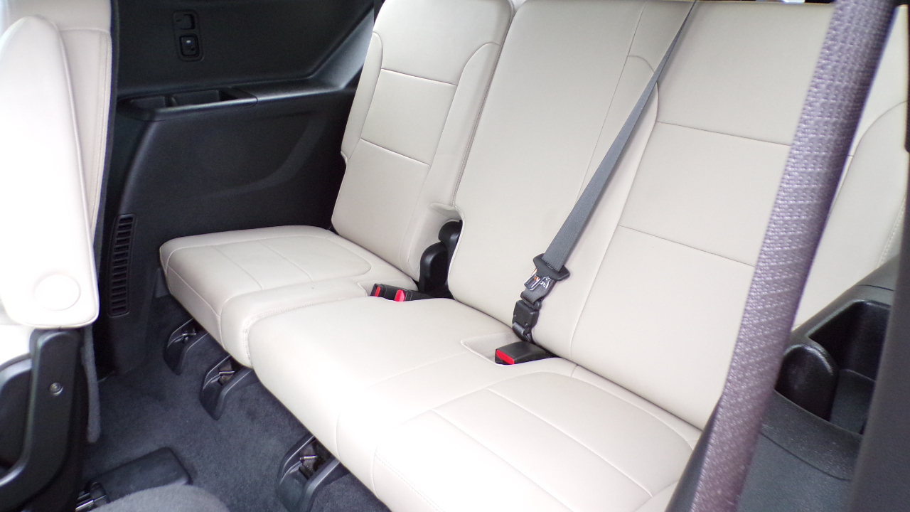 Chevrolet Traverse LT Leather FWD 2023 Chevrolet Traverse LT Leather FWD 2023