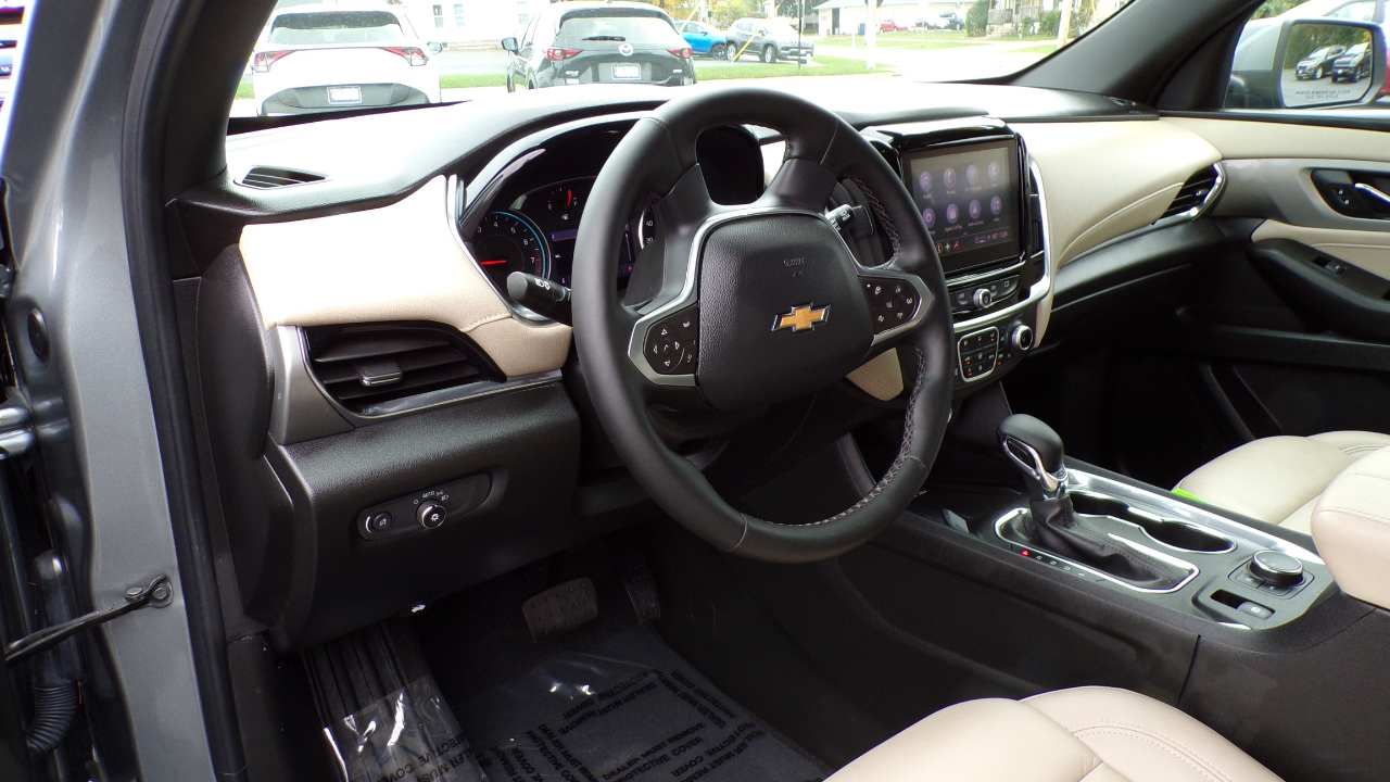 Chevrolet Traverse LT Leather FWD 2023 Chevrolet Traverse LT Leather FWD 2023
