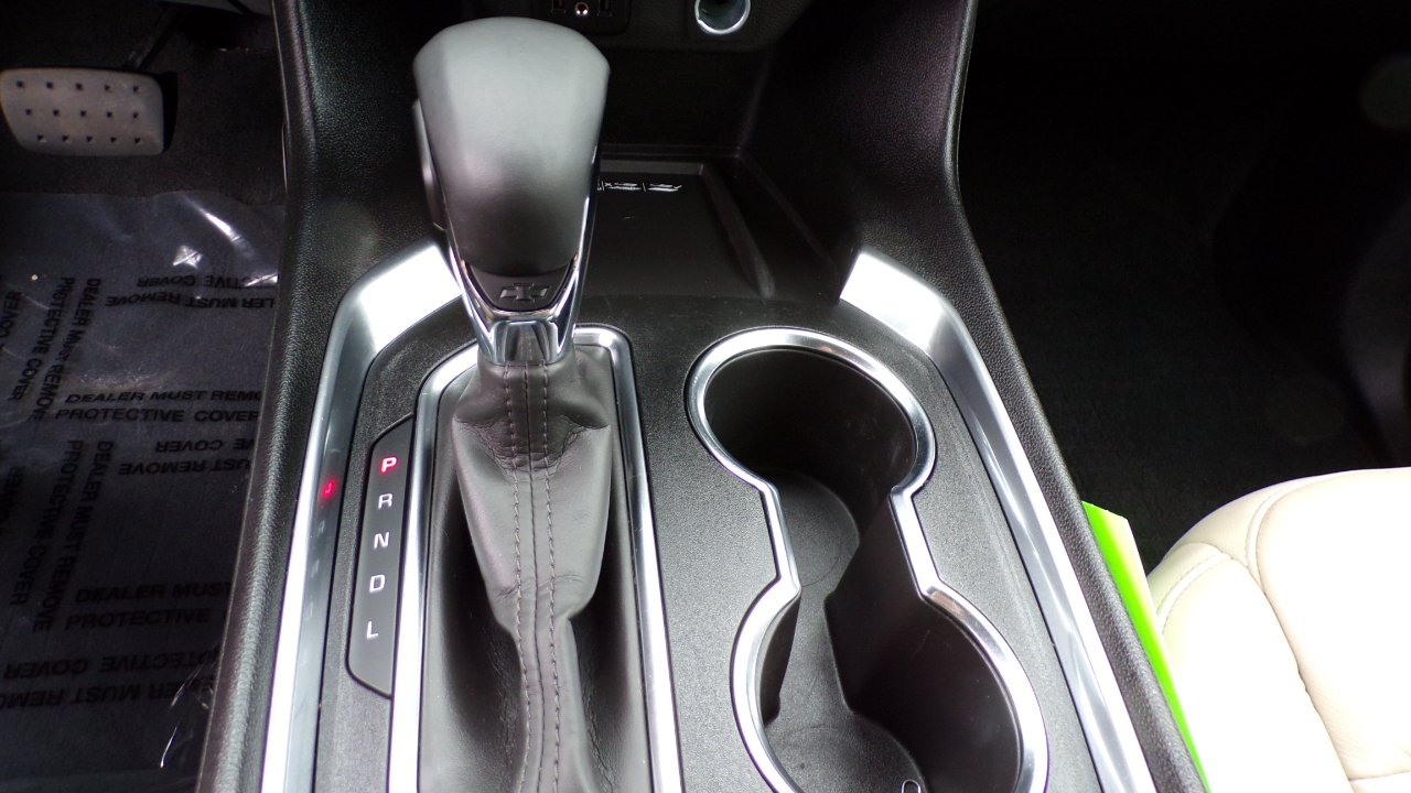 Chevrolet Traverse LT Leather FWD 2023 Chevrolet Traverse LT Leather FWD 2023