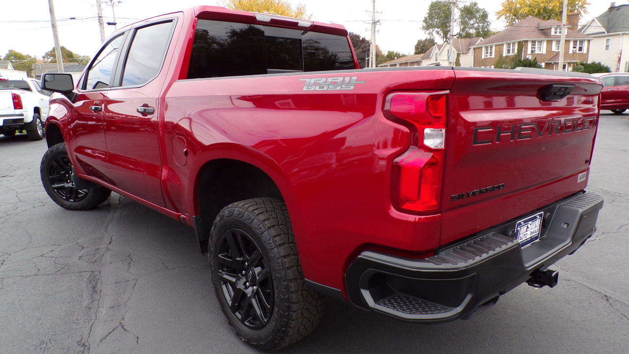 Chevrolet Silverado 1500 4WD Crew Cab 147" LT Trail Boss 2024 Chevrolet Silverado 1500 4WD Crew Cab 147" LT Trail Boss 2024