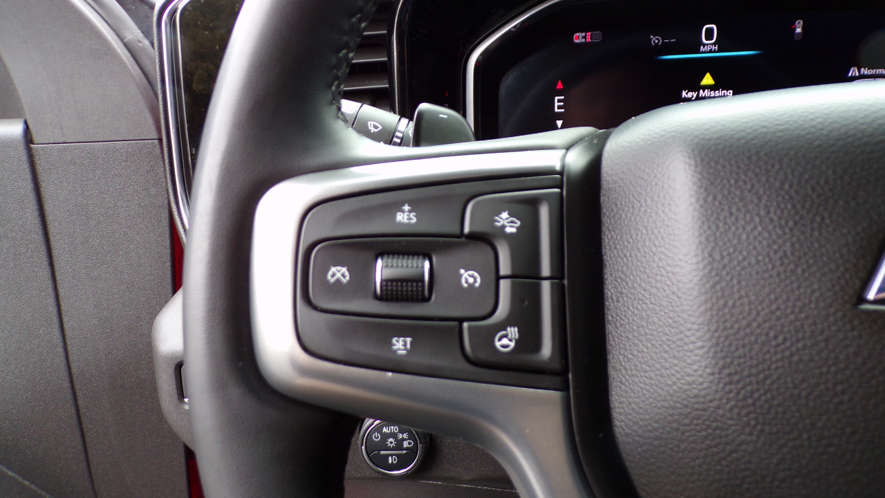 Chevrolet Silverado 1500 4WD Crew Cab 147" LT Trail Boss 2024 Chevrolet Silverado 1500 4WD Crew Cab 147" LT Trail Boss 2024