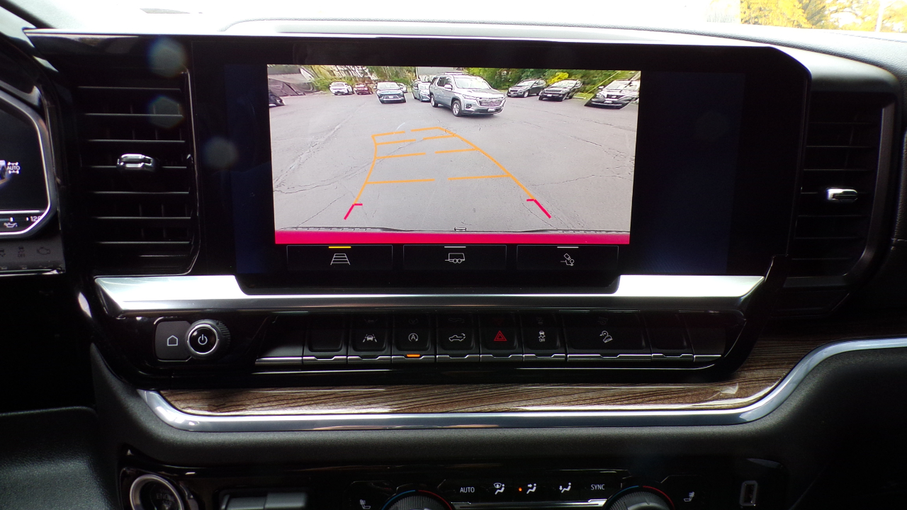 Chevrolet Silverado 1500 4WD Crew Cab 147" LT Trail Boss 2024 Chevrolet Silverado 1500 4WD Crew Cab 147" LT Trail Boss 2024