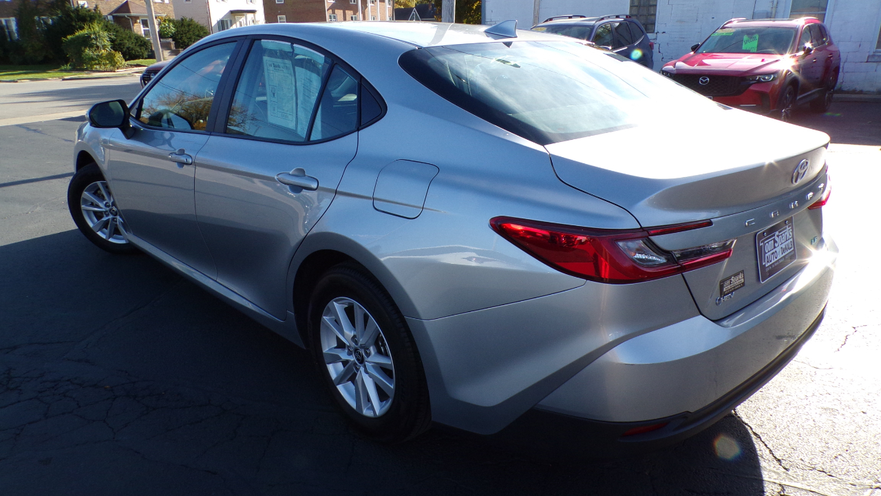 Toyota Camry LE (Natl) 2025 Toyota Camry LE (Natl) 2025