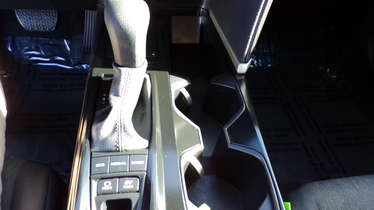 Toyota Camry LE (Natl) 2025 Toyota Camry LE (Natl) 2025