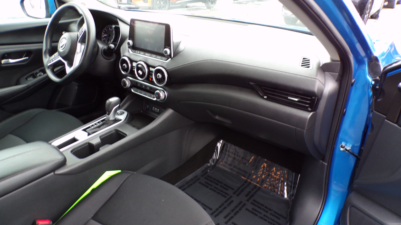 Nissan Sentra SV 2024