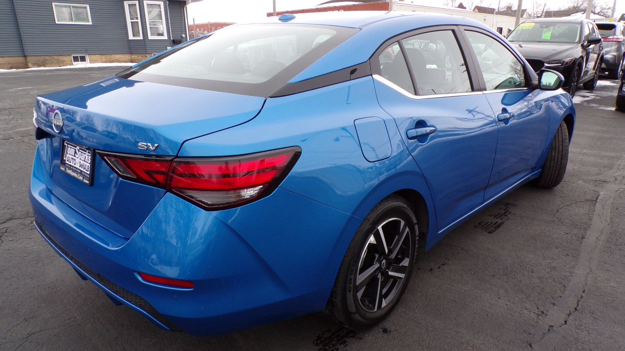 Nissan Sentra SV 2024