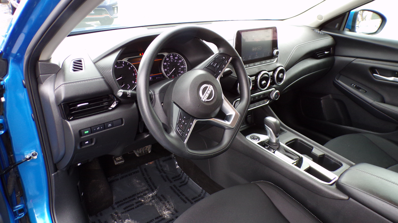 Nissan Sentra SV 2024