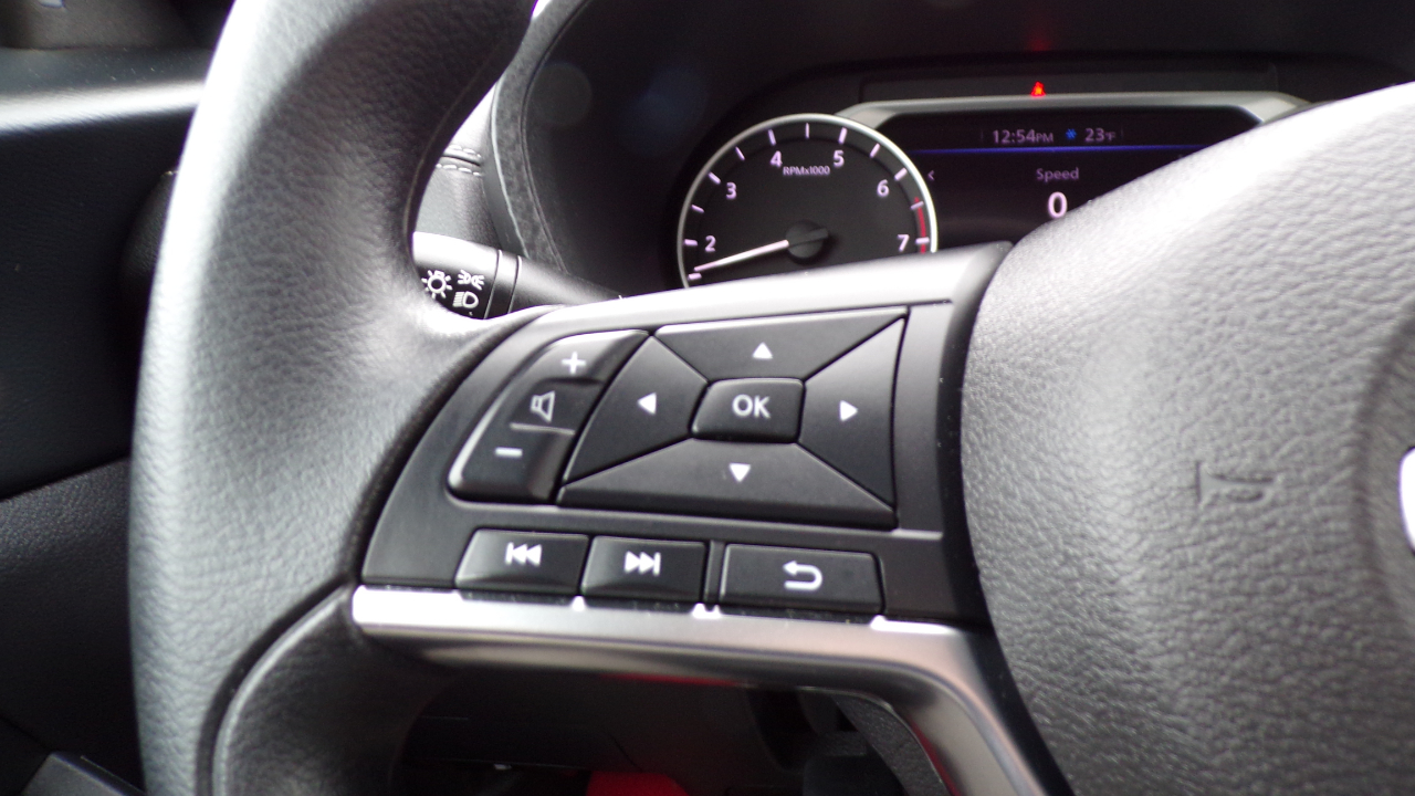 Nissan Sentra SV 2024