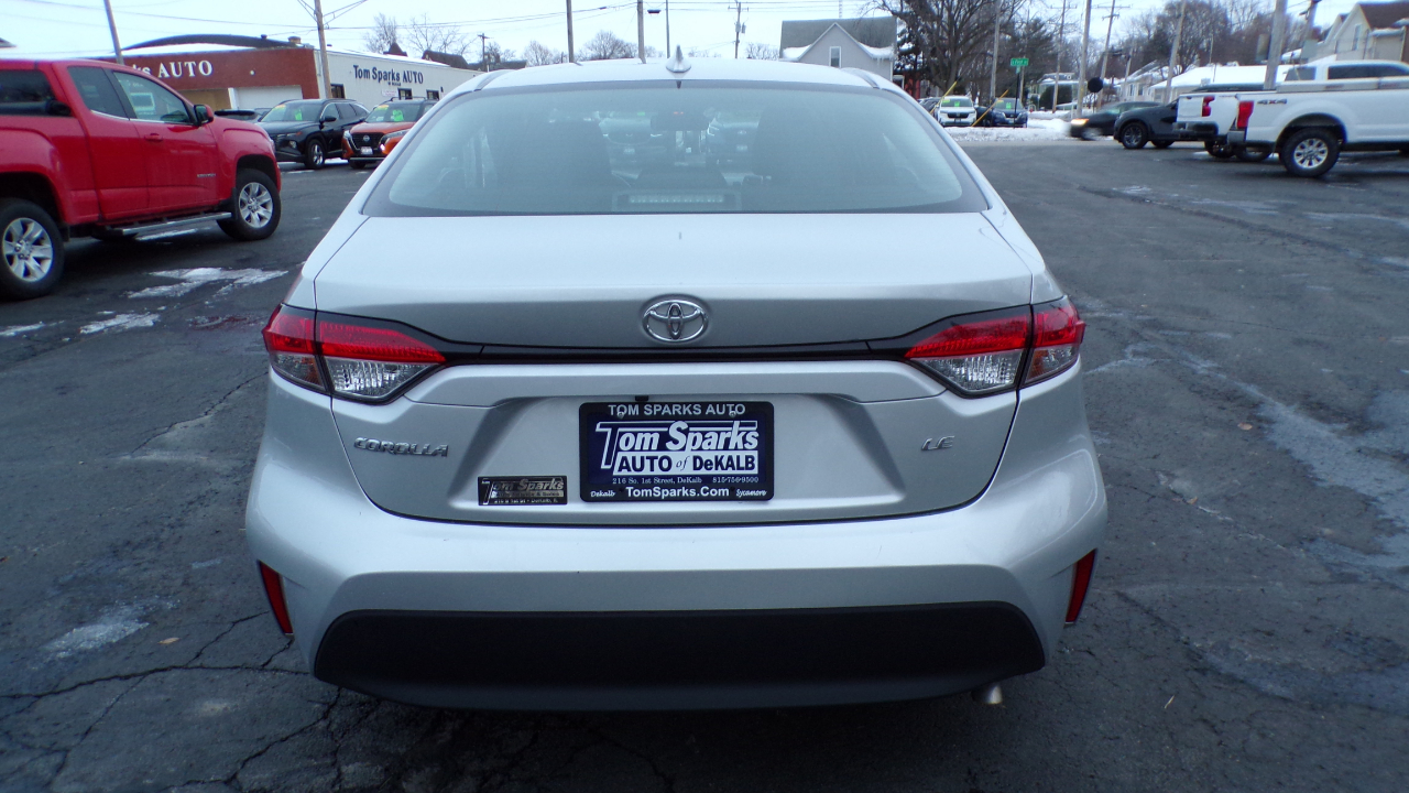 Toyota Corolla LE 2025